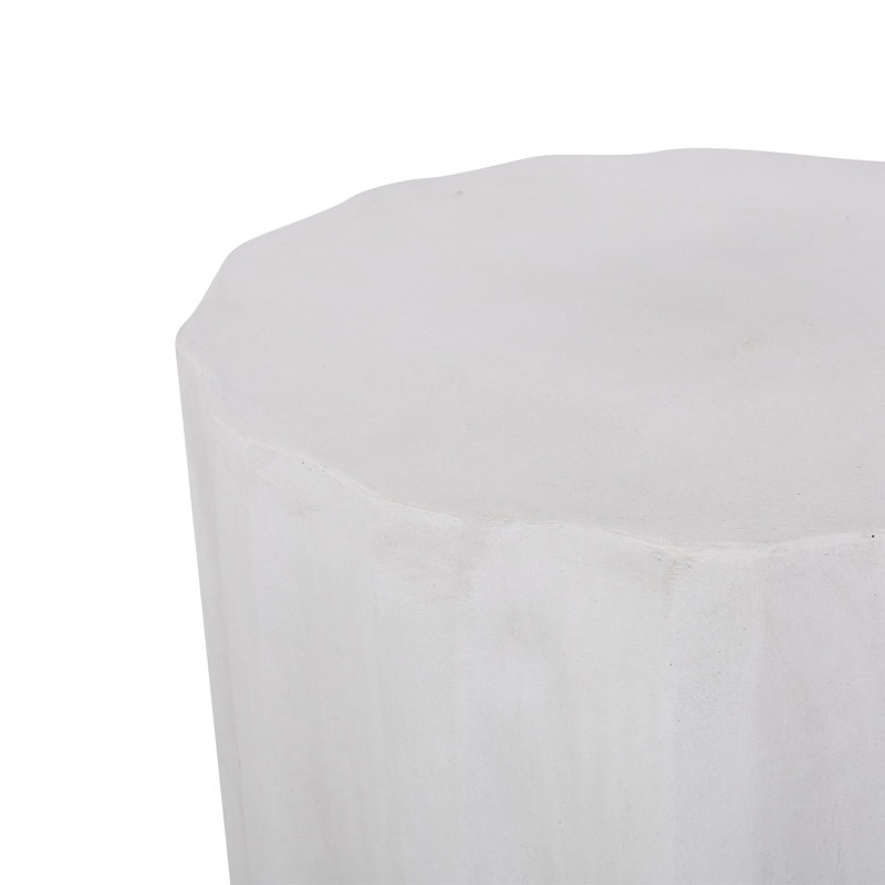 Table d'appoint d'extérieur en béton léger