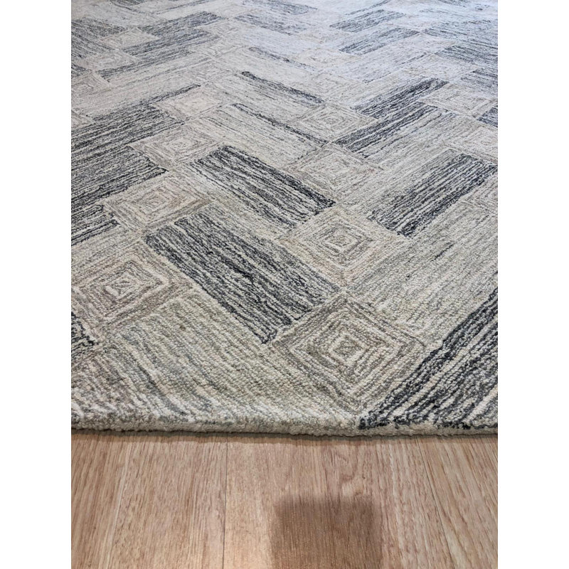 Jansen Gray Hand Tufted Wool Rug, Rectangle 5' x 8'