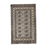 Hand Woven Wool Oriental Area Rug