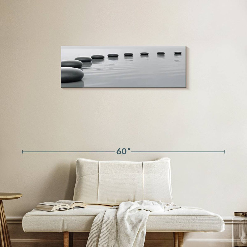 Sur toile, L 12 po x H 36 po