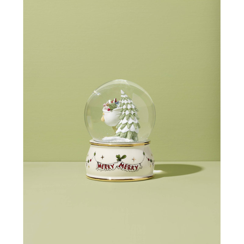 The Grinch Snow Globe