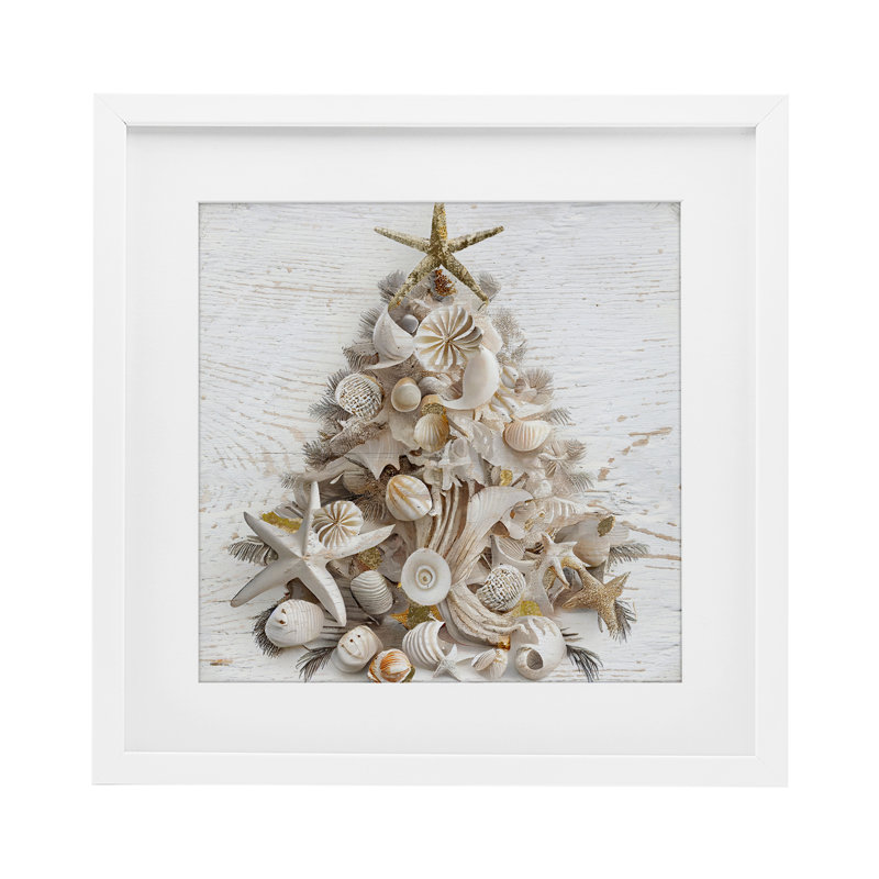 «Beachy Shiplap Christmas Tree», reproduction encadrée sous verre, conception de Sasha, H 16 po x l 16 po, Cadre blanc côtier