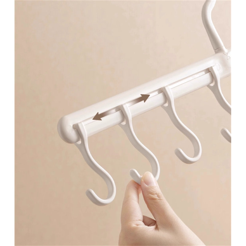 Multi-Clip Hat And Accessories Organizer, 2