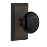 Studio Plate with Black Porcelain Door Knob