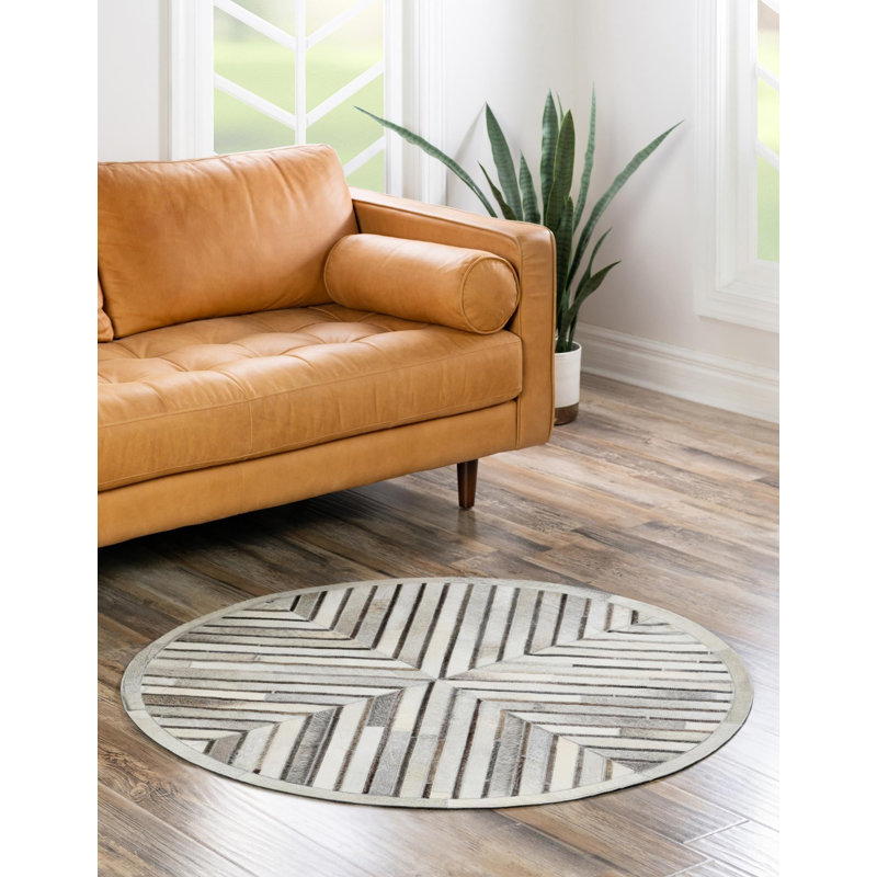  X Tiles Cowhide Leather Rug, Round 4'1"