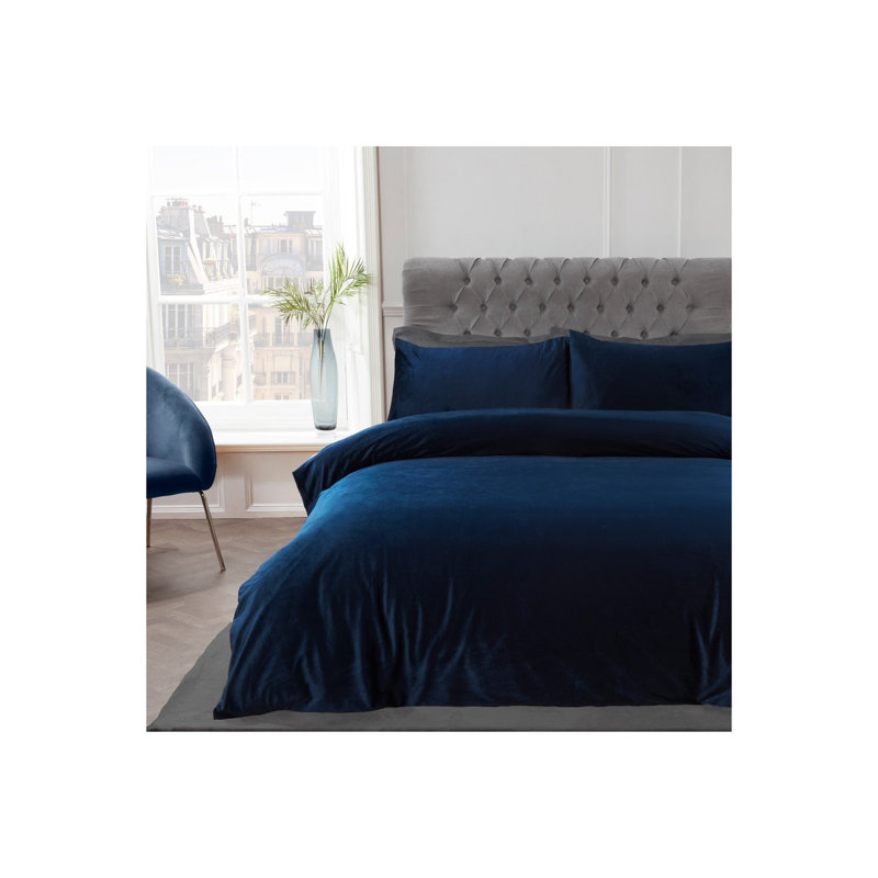Nyle Polyester Solid Colour Duvet Cover Set with Pillowcases, Super King Duvet Cover + 2 Standard Pillowcases, Navy