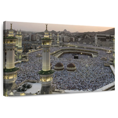 Adella Masjid Al Haram Kaaba