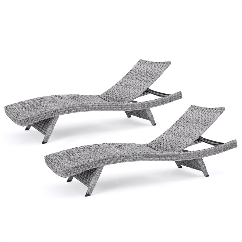 CRETE WICKER CHAISE LOUNGE