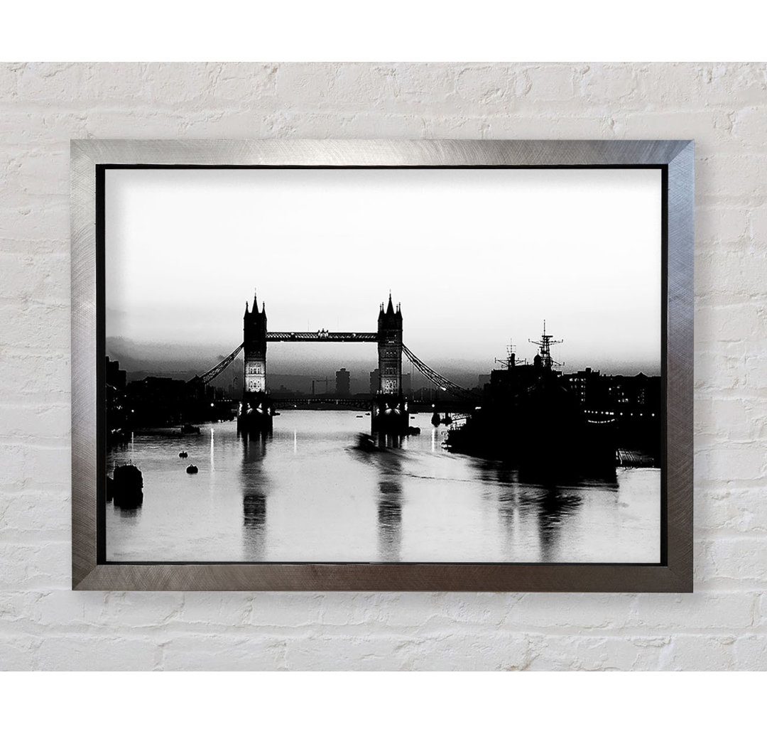 London Bridge B N W - Einzelner Bilderrahmen Kunstdrucke