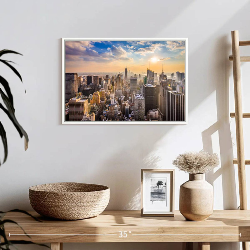 New York Riva au lever du soleil, 19 po x 13 po, Cadre flottant blanc
