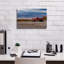  Art mural en toile «Camion rouge dans la vallée de la mort» par Epic Portfolio, 18 po x 12 po-1671668742