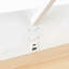 Applique murale de lecture moderne Artin avec ports USB et USB-C, projecteur DEL réglable, abat-jour en tissu et tablette en bois-1584414388