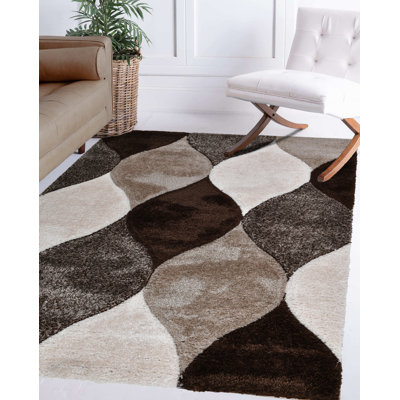 Tapis géométrique moderne brun et beige RugGuy pour le salon, la salle à manger - 7 pi 10 po x 10 pi 2 po, sans abri, facile à nettoyer