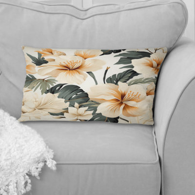 Oreiller floral en polyester Tranquil Retreat