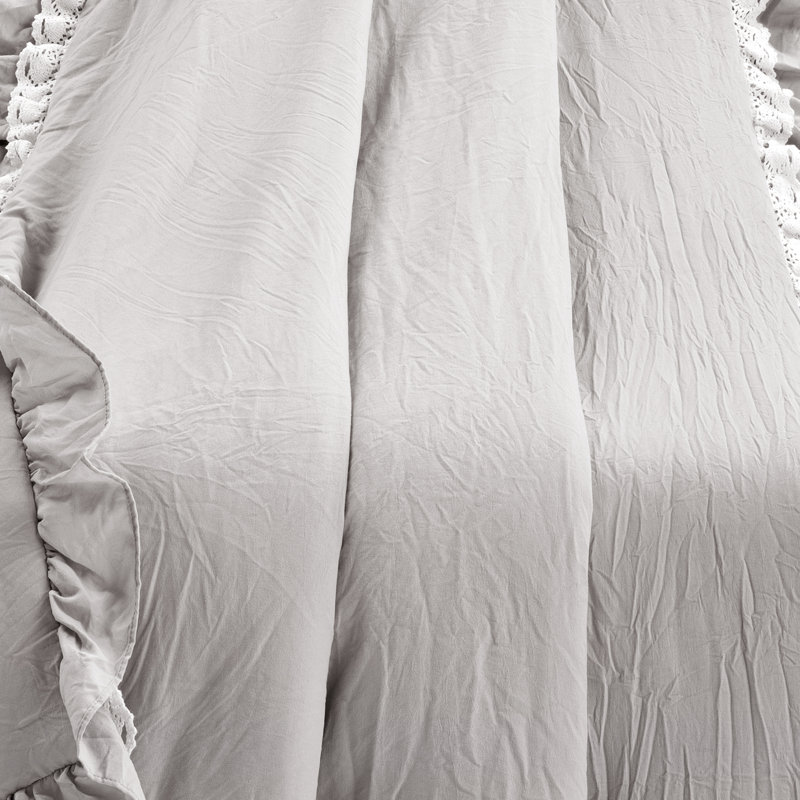 Jeté en dentelle Ella Shabby Elegance Ruffle, Gris clair