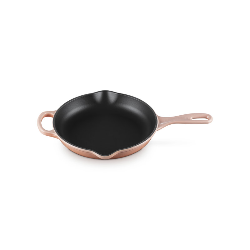 Le Creuset Signature Skillet, Peche, 9"