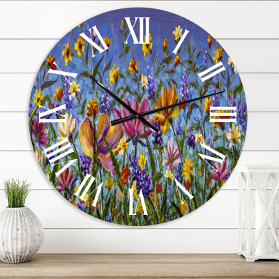Marguerites et fleurs sauvages dans un jardin d'été I - Horloge murale traditionnelle