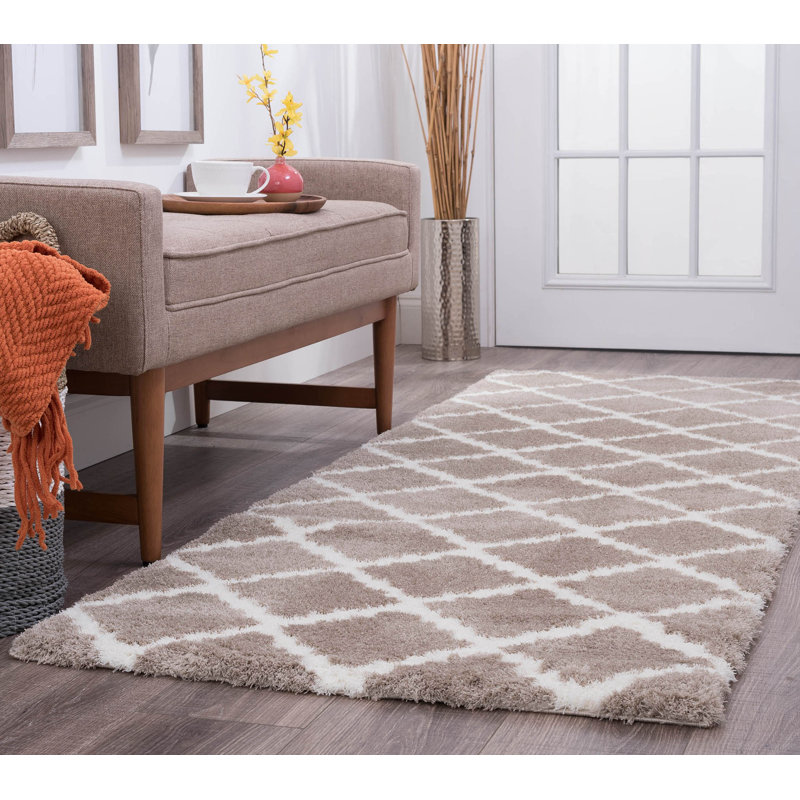 Calarojo Indoor Rug, Runner 2'7" x 7'3"
