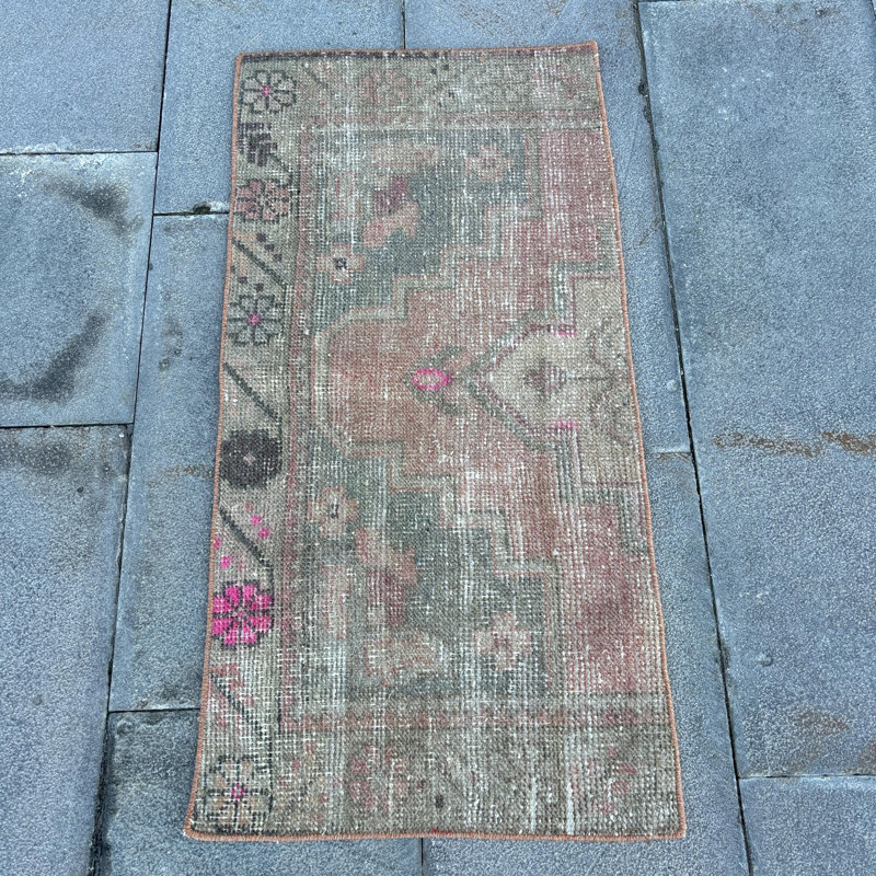 Handwoven Vintage Turkish Anatolian Oushak Rug with Colorful Designs for Entryway