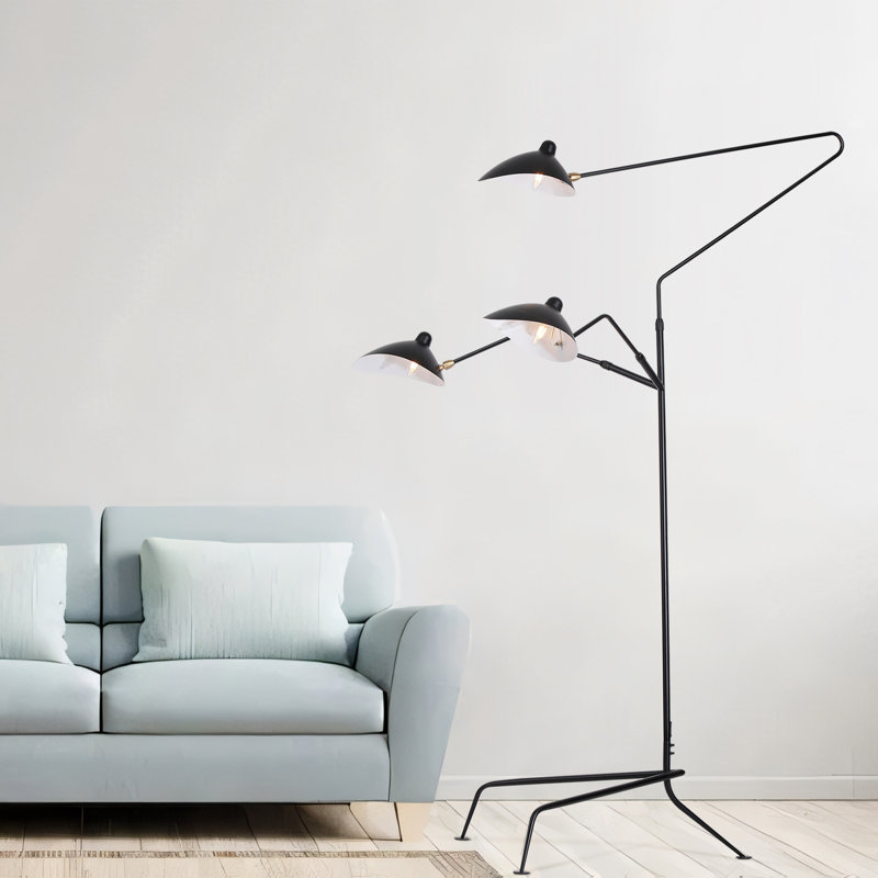 Lampe sur pied linéaire contemporaine à 3 bras avec montures en métal