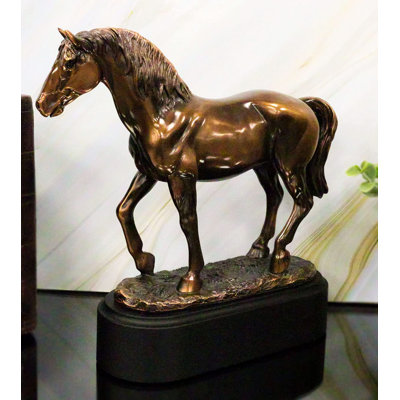 Figurine Jonesha