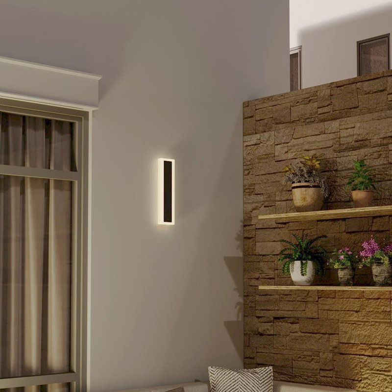 Iron LED Wallchiere, 4.5cm H x 30cm W x 8cm D