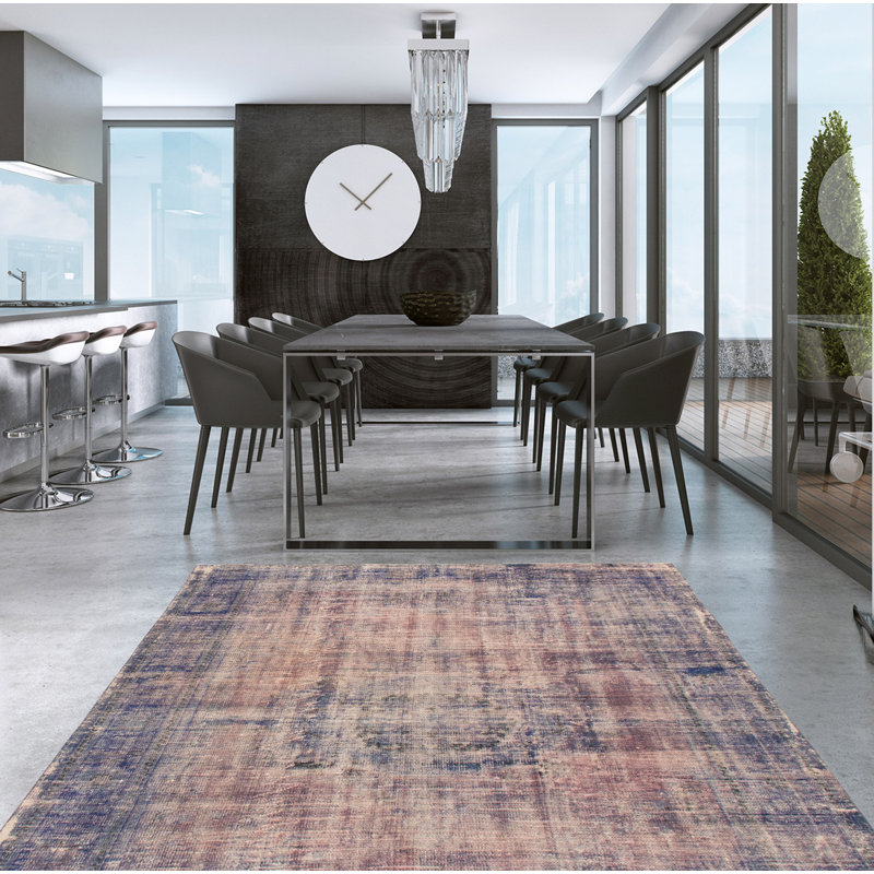 Tapis bleu foncé en laine noué à la main de conception unique de style années 2000 7 pi 7 po x 11 pi Olari