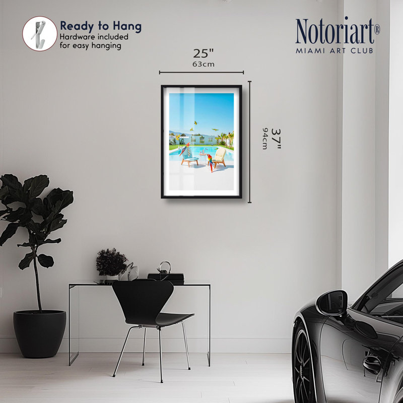 «Parrot Paradise Poolside Shadowbox» par Notoriart, H 37 po x l 25 po, Noir