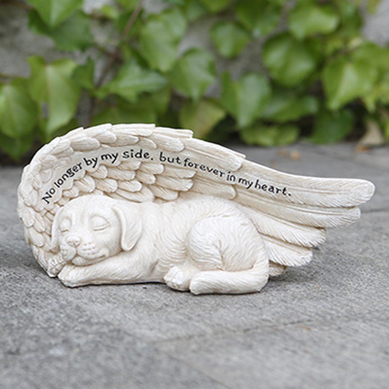 Chien avec ailes et sentiment