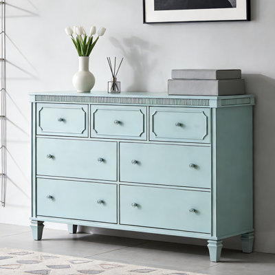 Buffet de style minimaliste français