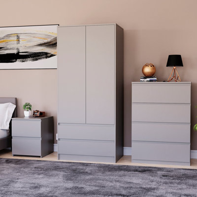 Bernace Piece Bedroom Set