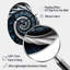 Horloge murale en forme de spirale abstraite asymétrique bleue et blanche-105482740