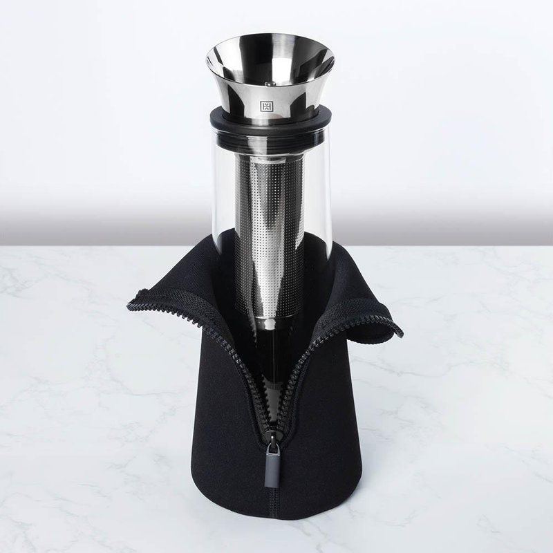 33.8oz. Glass Carafe, Black