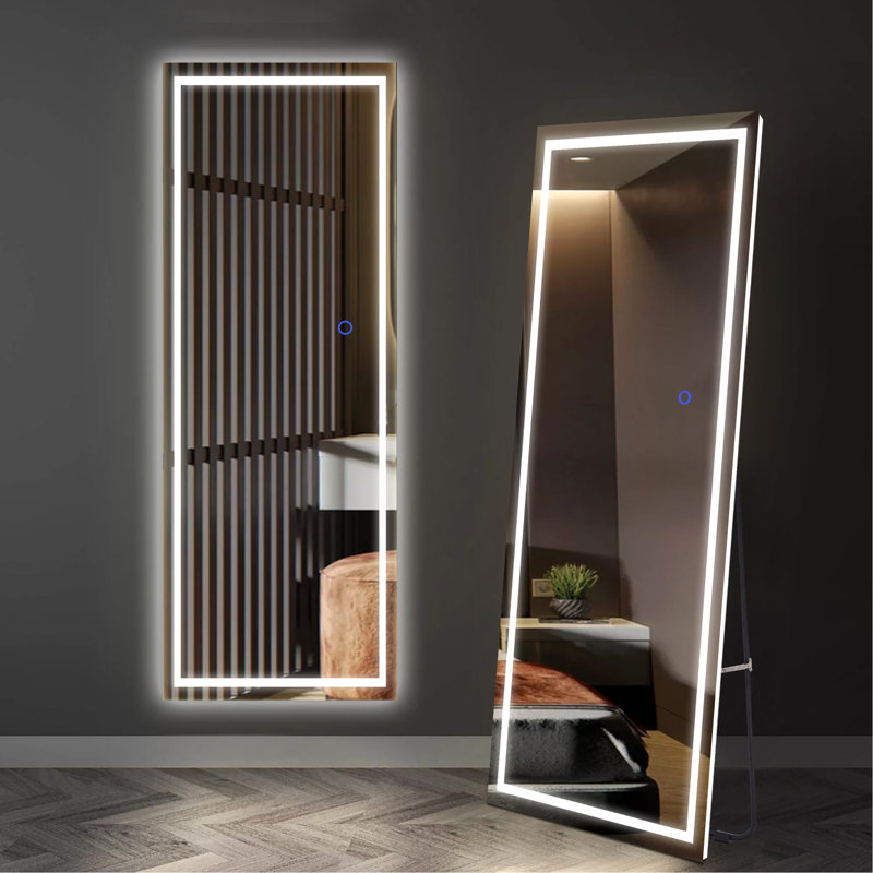 Exquisite Standing Mirror With Graceful Design And Versatile Functionality