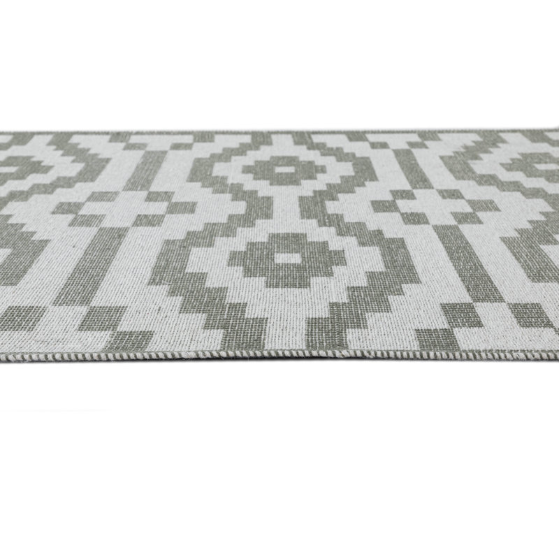 Mardith Stepwell Area Rug, Rectangle 5' x 8'