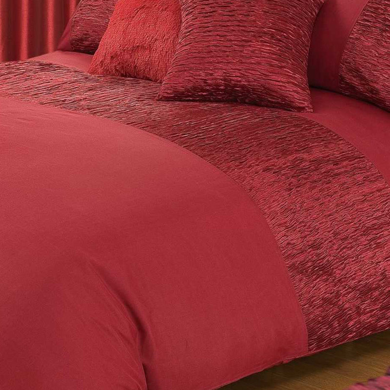 Khue Microfibre Plain Duvet Cover Set, King