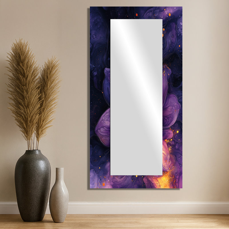 Dahlia vif lavande Dreamscape II - miroir floral pour décoration murale - imprimé sur métal, 28 po x 55 po