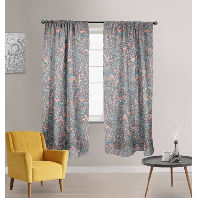 Rideau semi-transparent avec passe-tringle Paisley