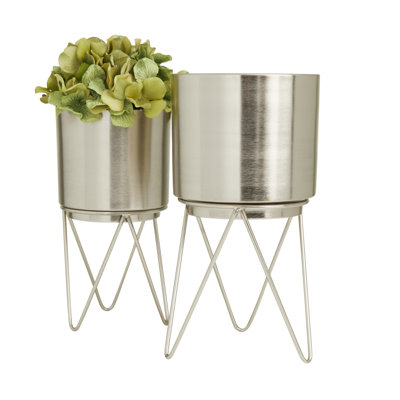 2-Piece Iron Pot Planter Set