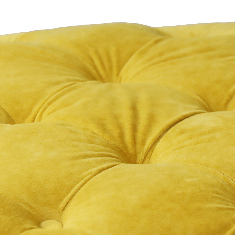 Velours jaune confortable - idéal pour se détendre dans l'entrée de la chambre à coucher qui vous accueille avec style et durabilité