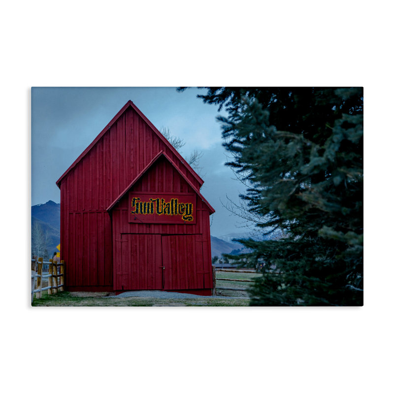 «Red Farm Architecture Canvas», conception par Jeff Poe, H 30 po x l 45 po