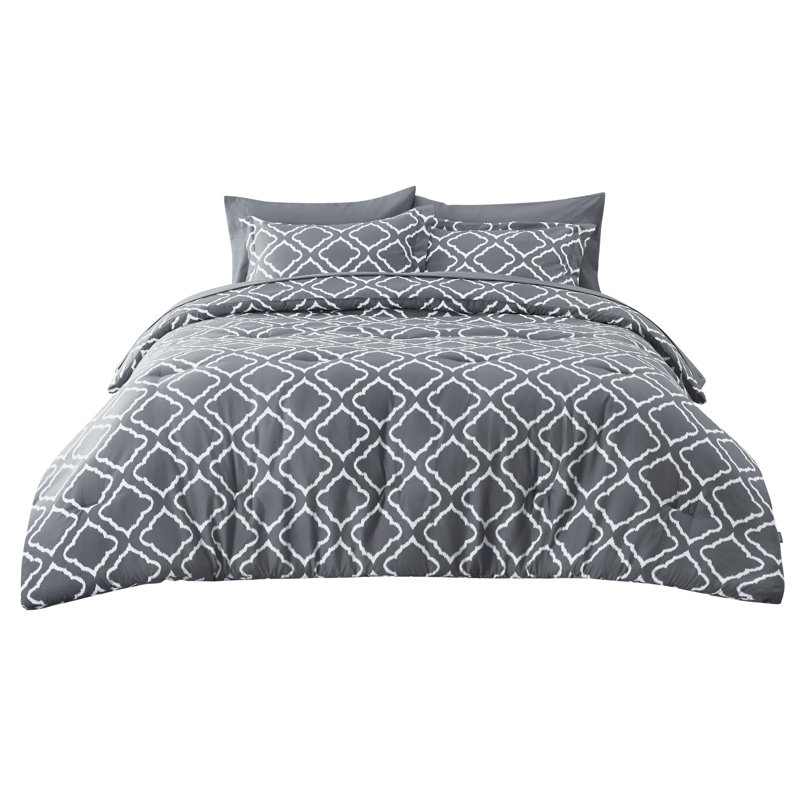 Bedsure Lightweight Quatrefoil Comforters, Full Comforter + 6 Additional Pieces