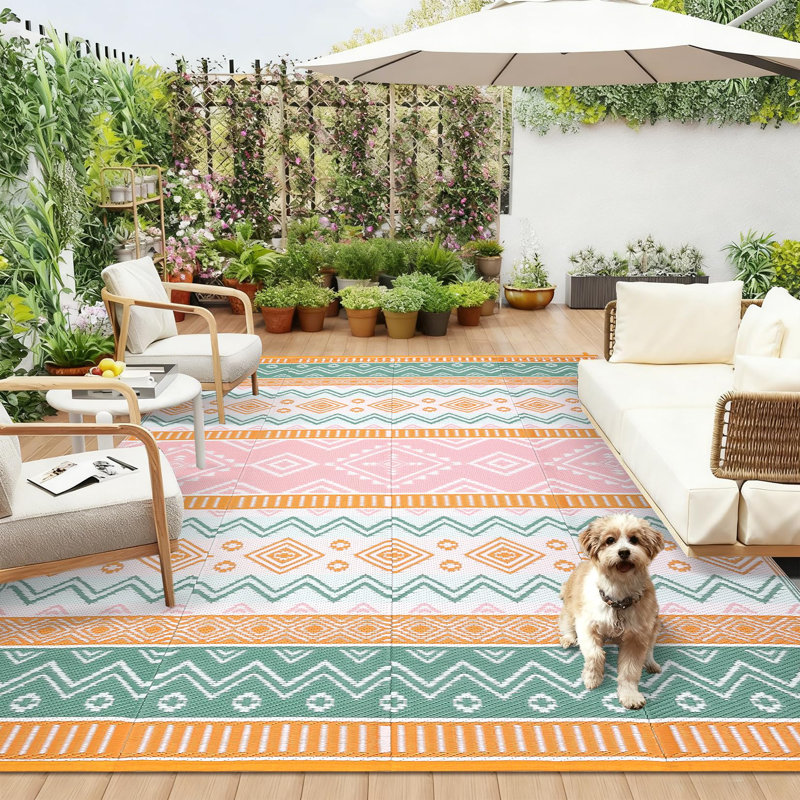 9' x 12' Reversible Outdoor Rug, Waterproof Plastic Straw Weave, Lightweight Foldable Design, Boho Style Patio Rug for Deck, Balcony or Picnic