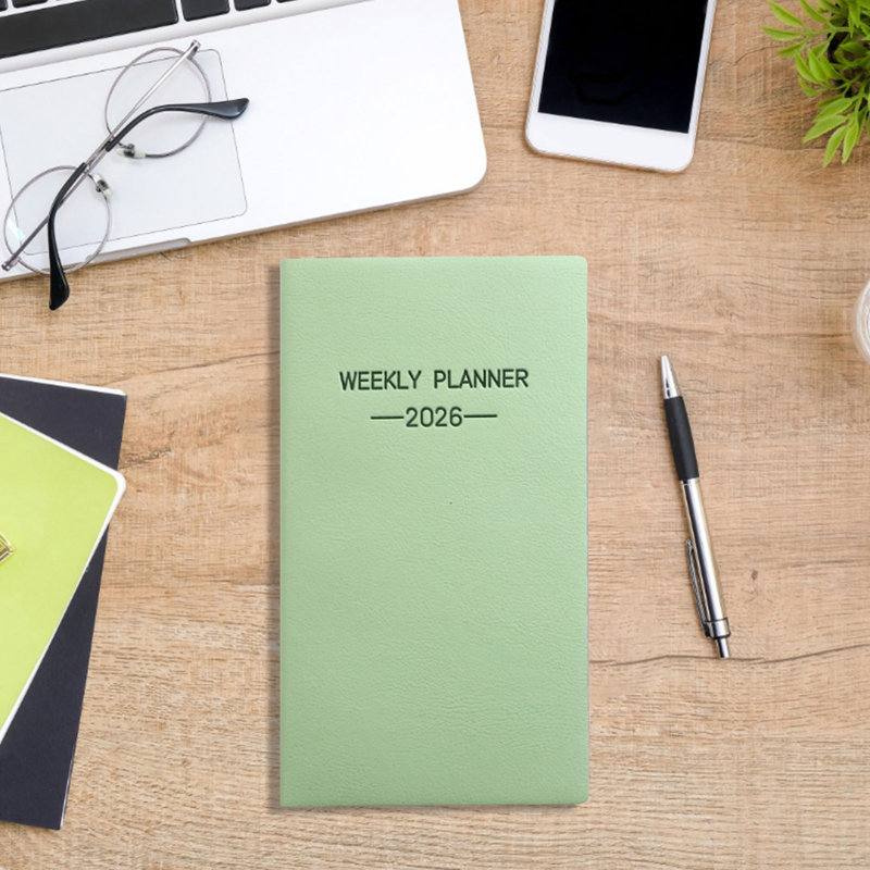 un mini-cahier A6, B