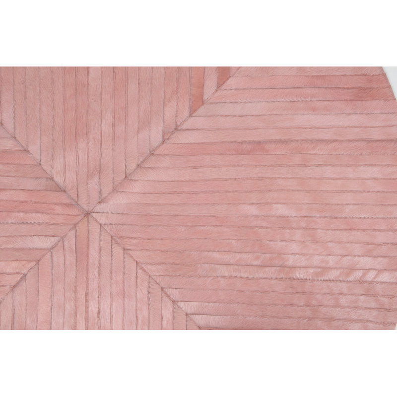 La Quinta Cowhide Striped Area Rug in Pink, Round 6'6"