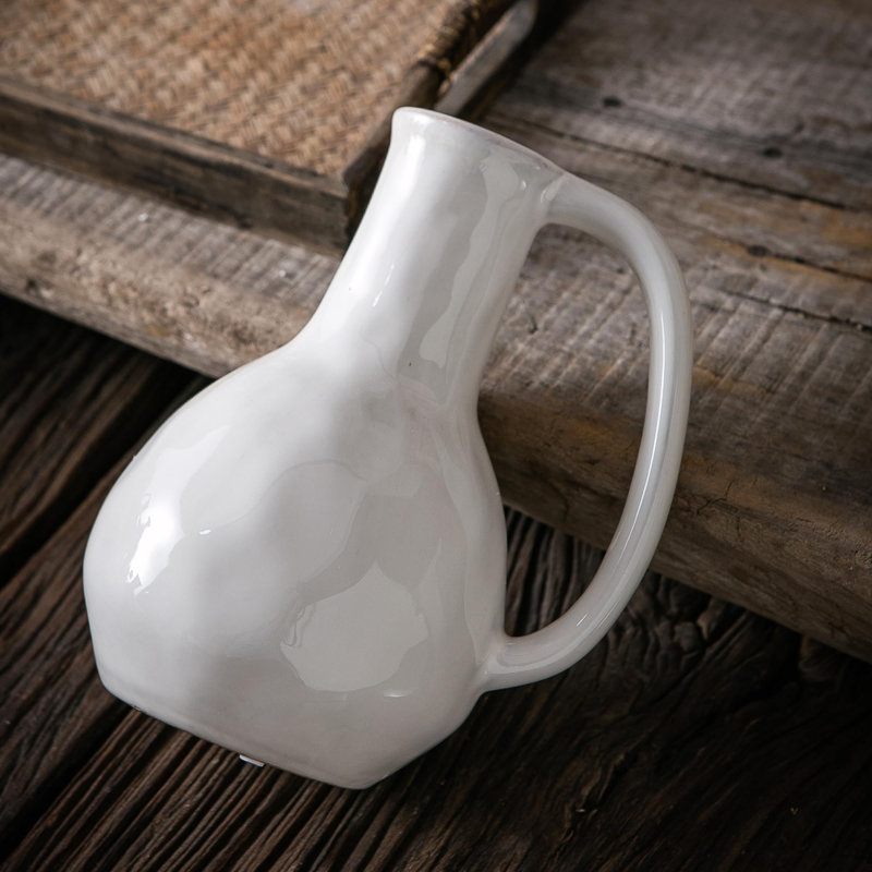 Vase en céramique avec grande poignée, Blanc