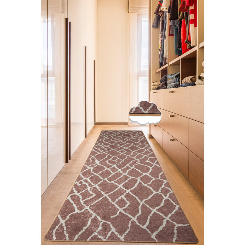 Tapis brun / blanc en velours tissé à la machine Cronin, Tapis de couloir 3 pi 3 po x 6 pi 7 po