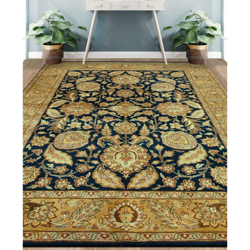 Hand Knotted Wool Area Rug in Black And Gold