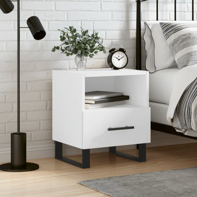 Vinny 40cm W Iron Bedside Table