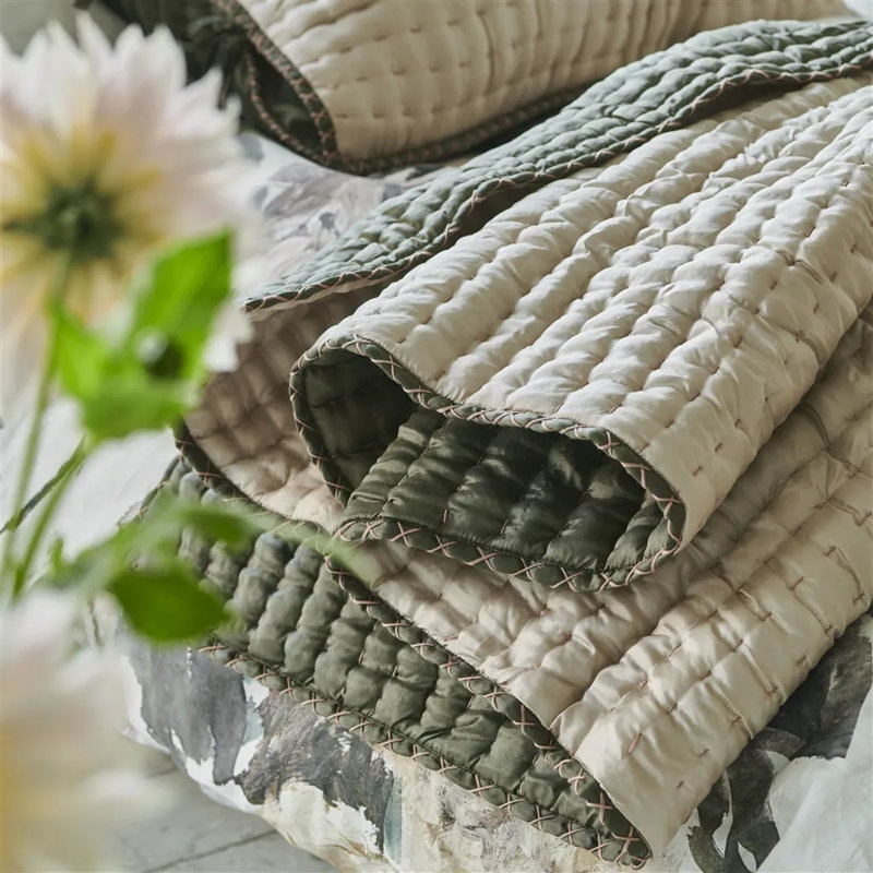 Chenevard Espresso & Birch Quilt, California King